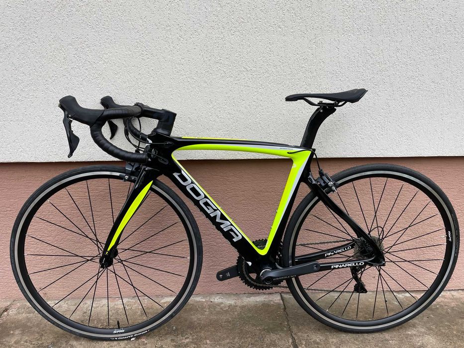 Rower szosowy full carbon Pinarello Dogma, rower nowy/powystawowy