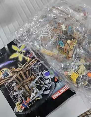 Blocos Marvel: Spider-Man Final Battle (Estátua da Liberdade)