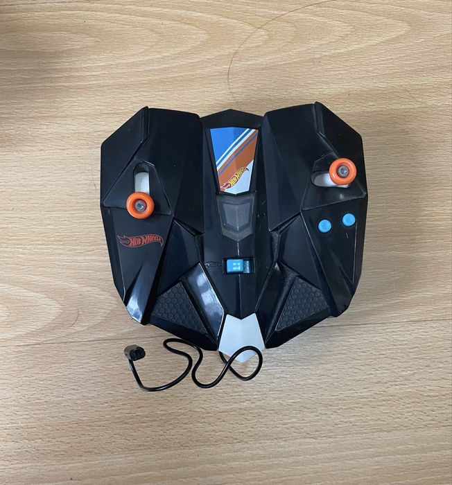 Carro/avião da Hot Wheels