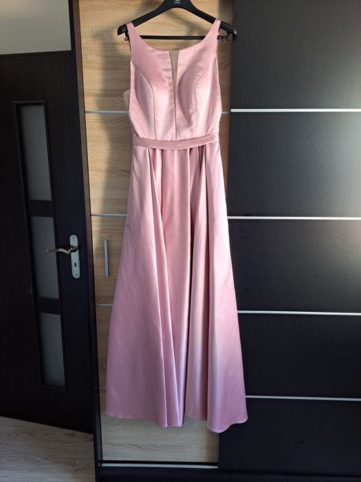 Suknia balowa różowa