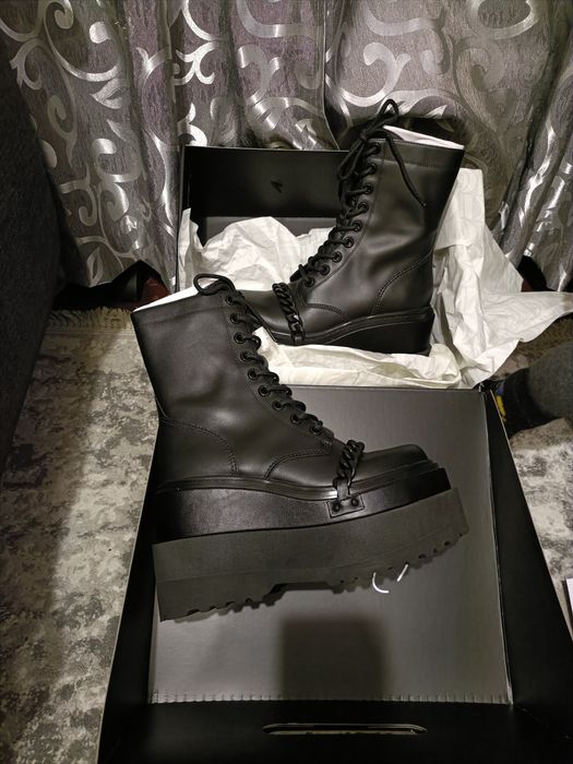 Нові оригінальні ботинки D'amelio footwear 38 розміру