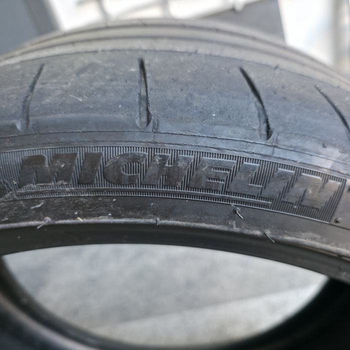 Michelin pilot sport 245x35x19
