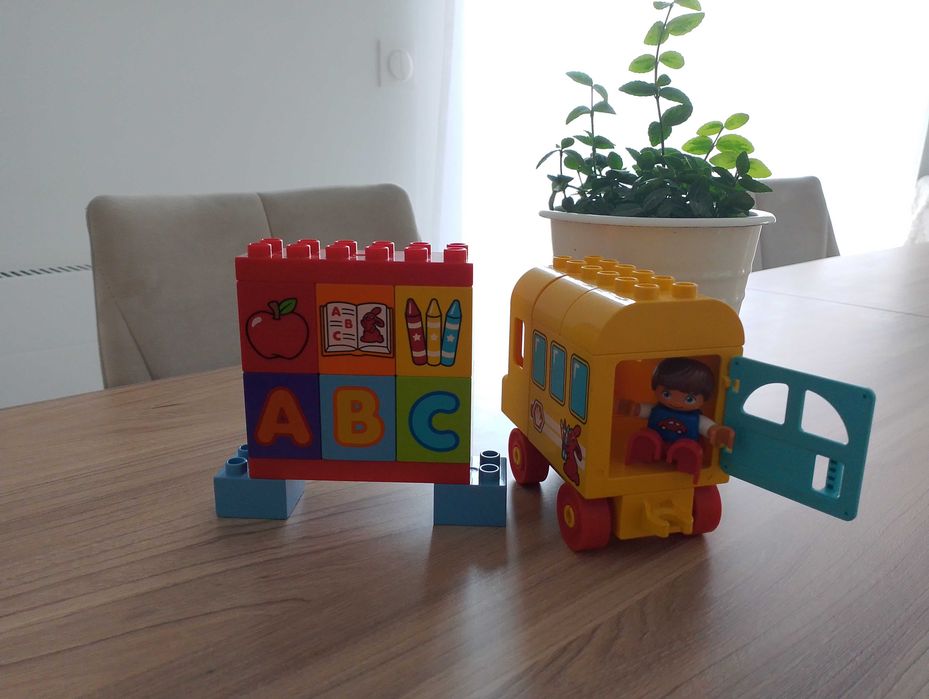Klocki Duplo autobus szkolny