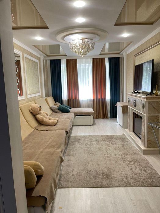 4-к, Євроремонт, меблі та техніка, утеплена, 100м2, Сади