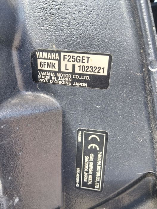 Vende-se Barco 4m com motor Yamaha 25hp com Trim e arranque elétrico | tudo em bom estado