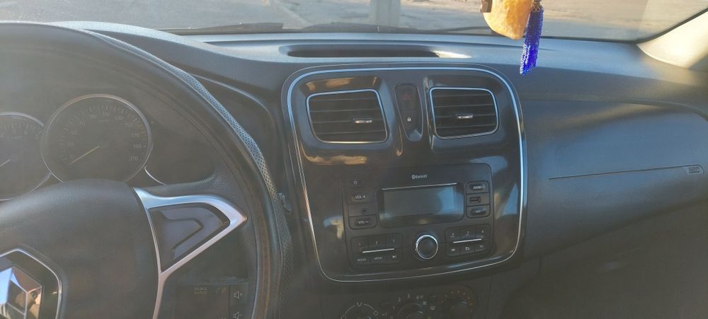 Продам Renault Logan