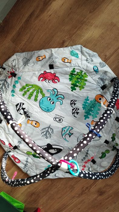 Mata kontrastowa Kinderkraft