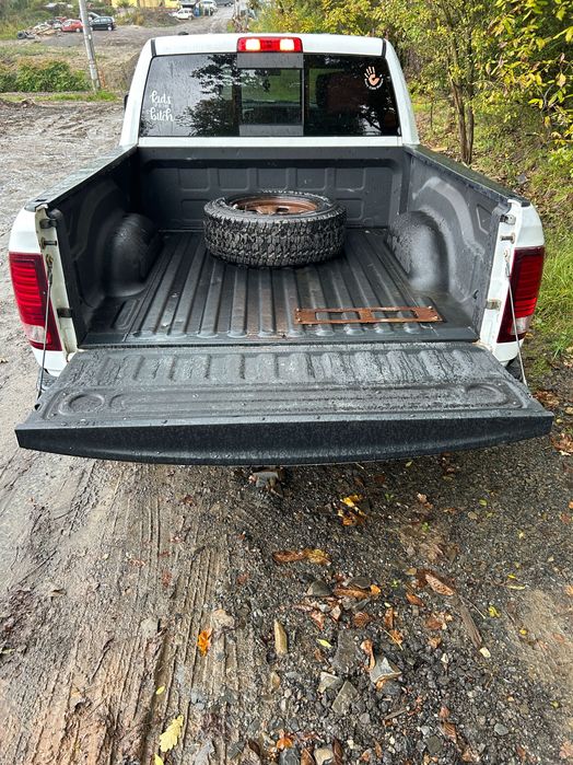 Dodge Ram 5,7l benzyna+LPG 400KM, wersja REBEL 4x4, automat, ciężarowy