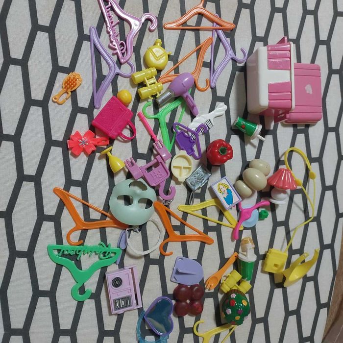 Лот дрібноти для Барбі і не тільки. Продукти, аксесуари...