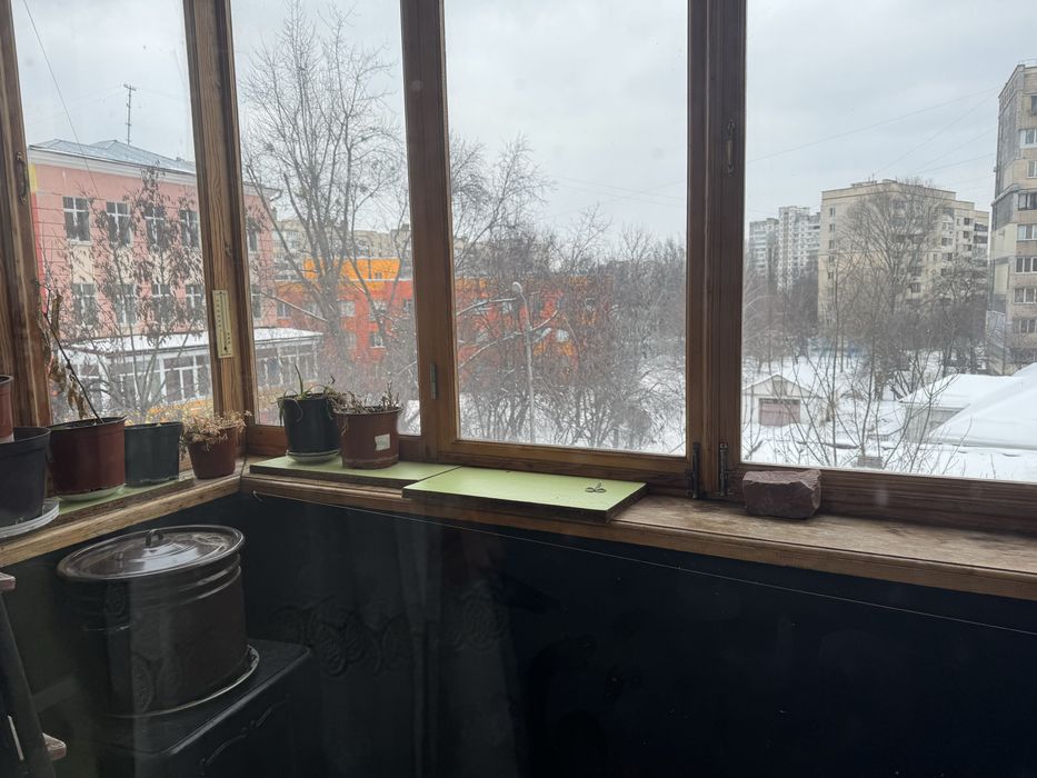 Вышгородская,4 сталинка