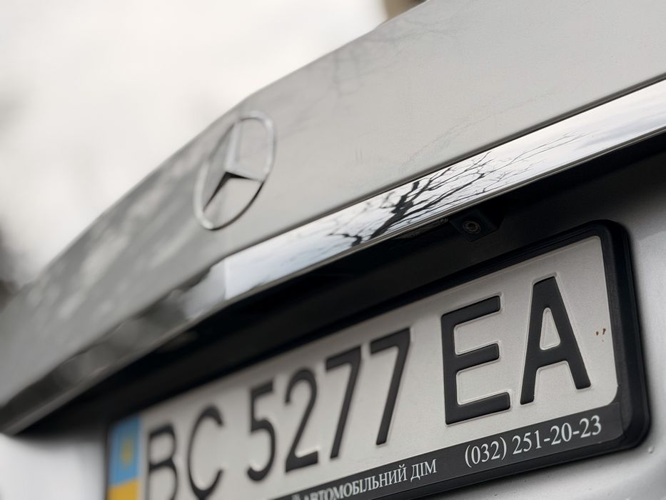 Mercedes Benz E 250