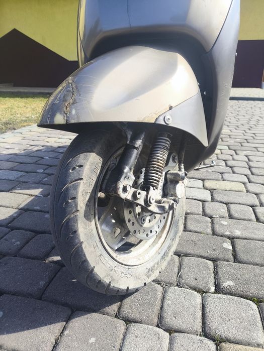 Продам скутер хонда  honda takt 51
