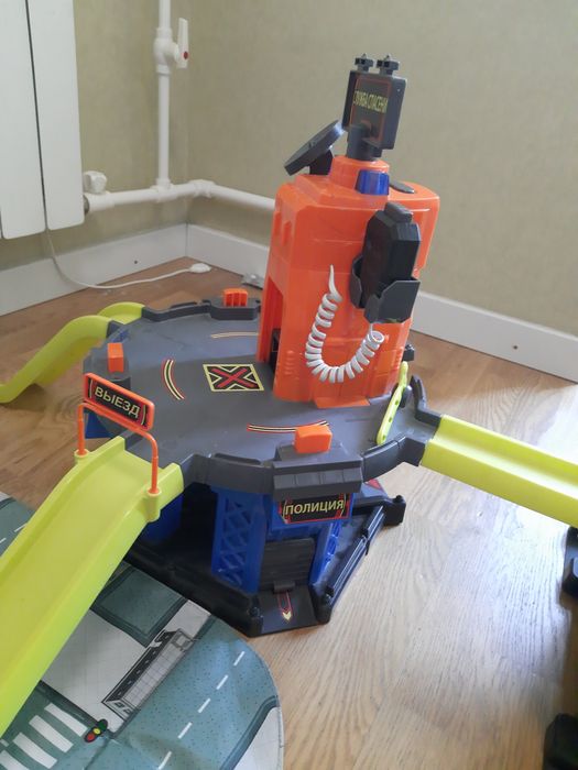 Продам трек в идеальном состоянии!