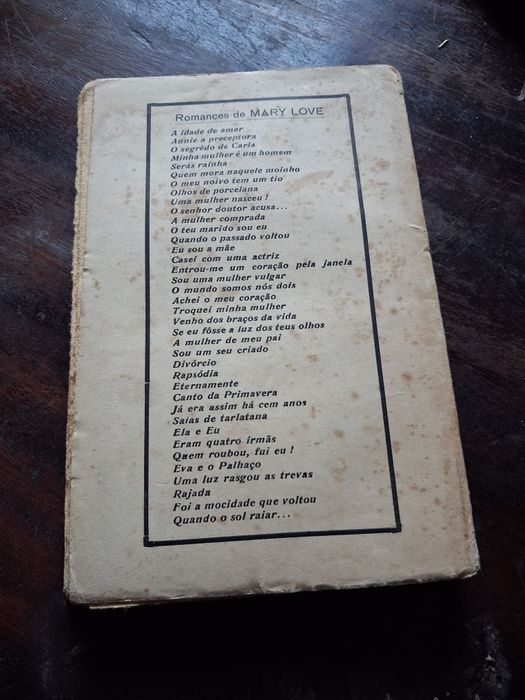 Livros antigos de Mary Love