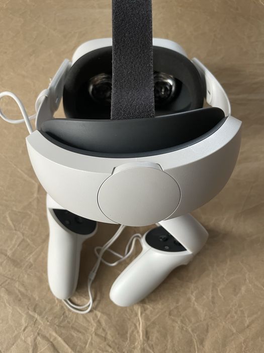Oculus Meta Quest 2 128GB очки виртуальной реальности