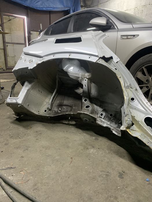 Задня права чверть, боковина, праве крило  BMW Х2