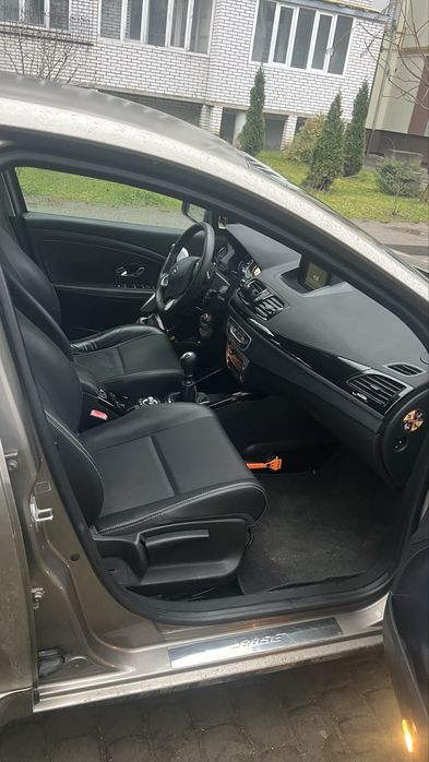 Продам хороше авто!