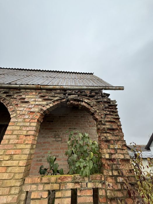 р Будинок з ділянкою 20 соток, можливість озера, укріплений фундамент