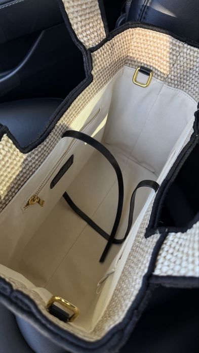 Жіноча сумка Loewe, натуральна рафія