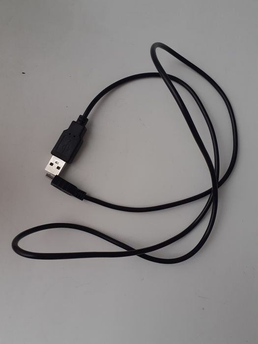 Фотоапарат SONY a7 + 4 акумулятори та карта пам'яті