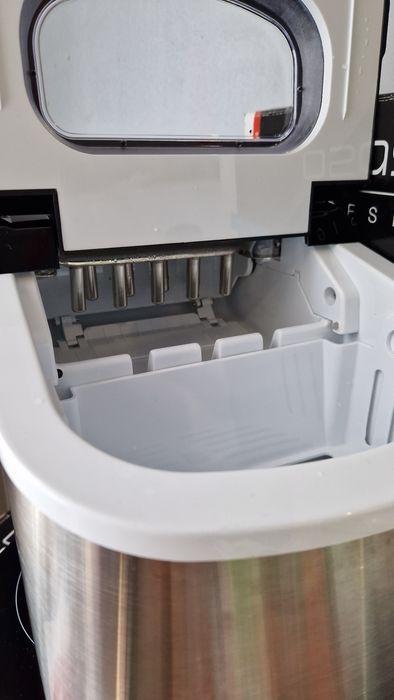 Льодогенератор компресорний Caso IceMaster Germany HZB-12