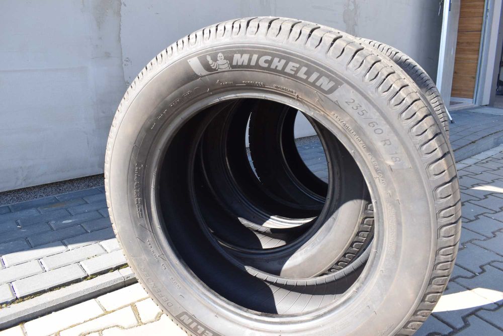 Opony MICHELIN defender 2  235/60r18  107H 2023
