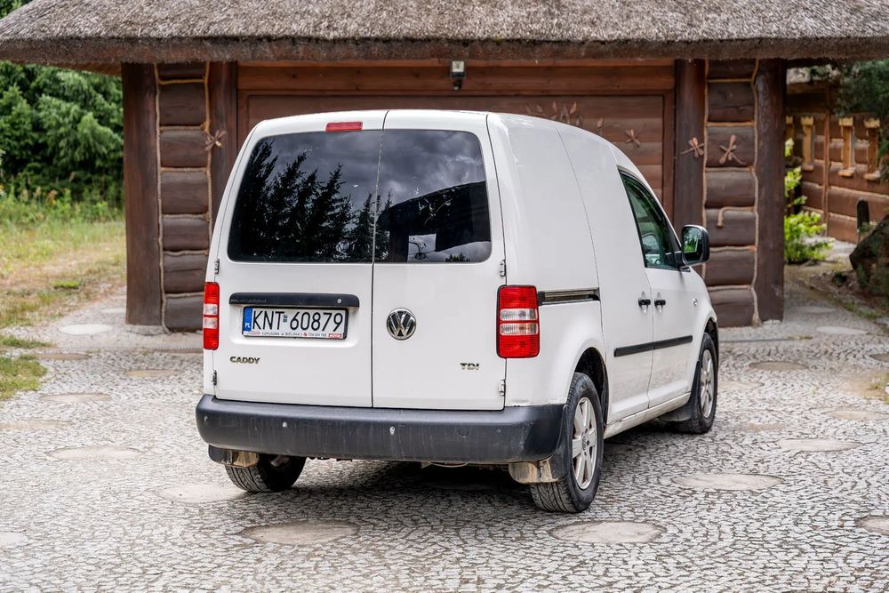 Volkswagen Caddy Furgon (Van) / 1.6 Tdi 75Km / Manual  / Salon Pl