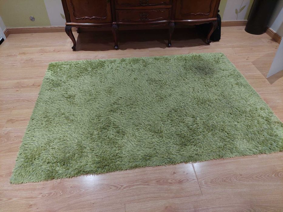 Green Rug 180x120