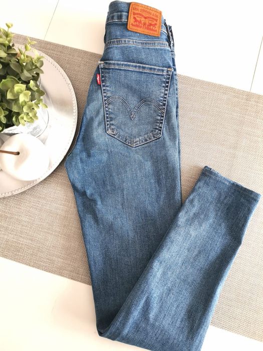 Levi's miłe high super skinny 25x30