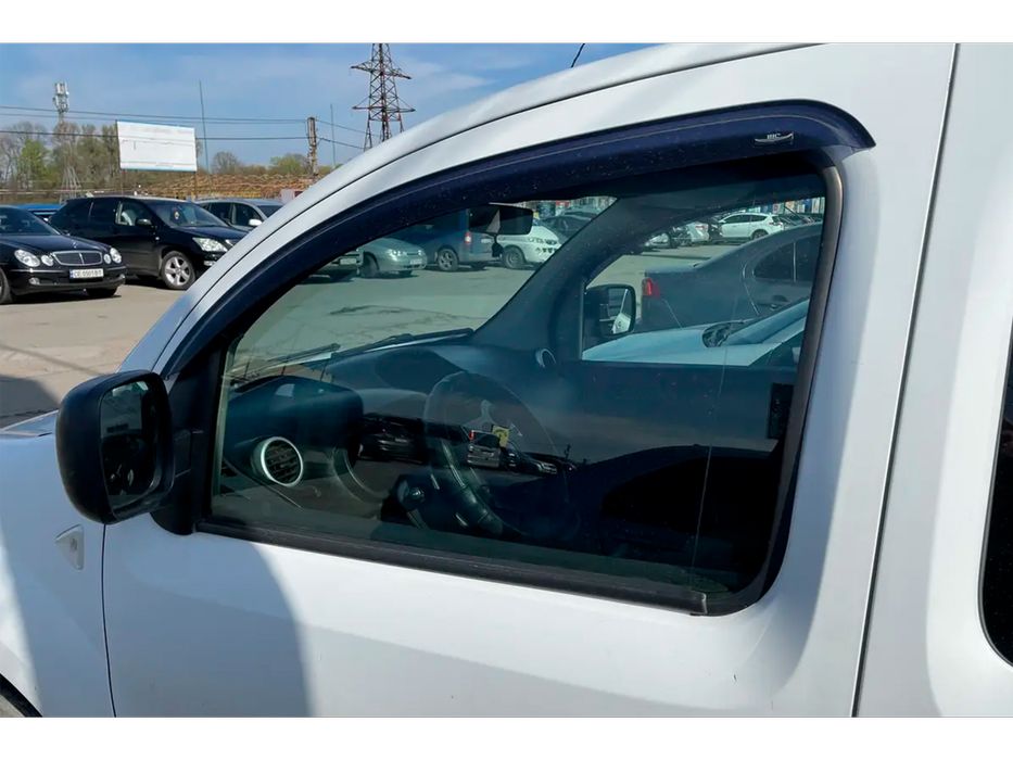 Renault Kangoo 2008-2020 рр. Вітровики (2 шт, HIC)