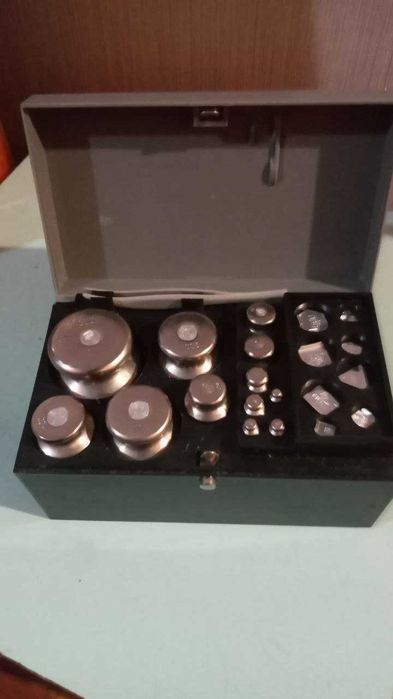 Набір калібрувальних гирь