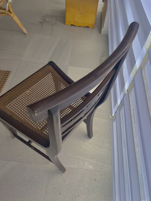 3 Cadeiras Vintage de Madeira Maciça