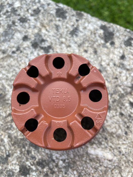 Conjunto de 50 vasos de plástico 8,5 cm.