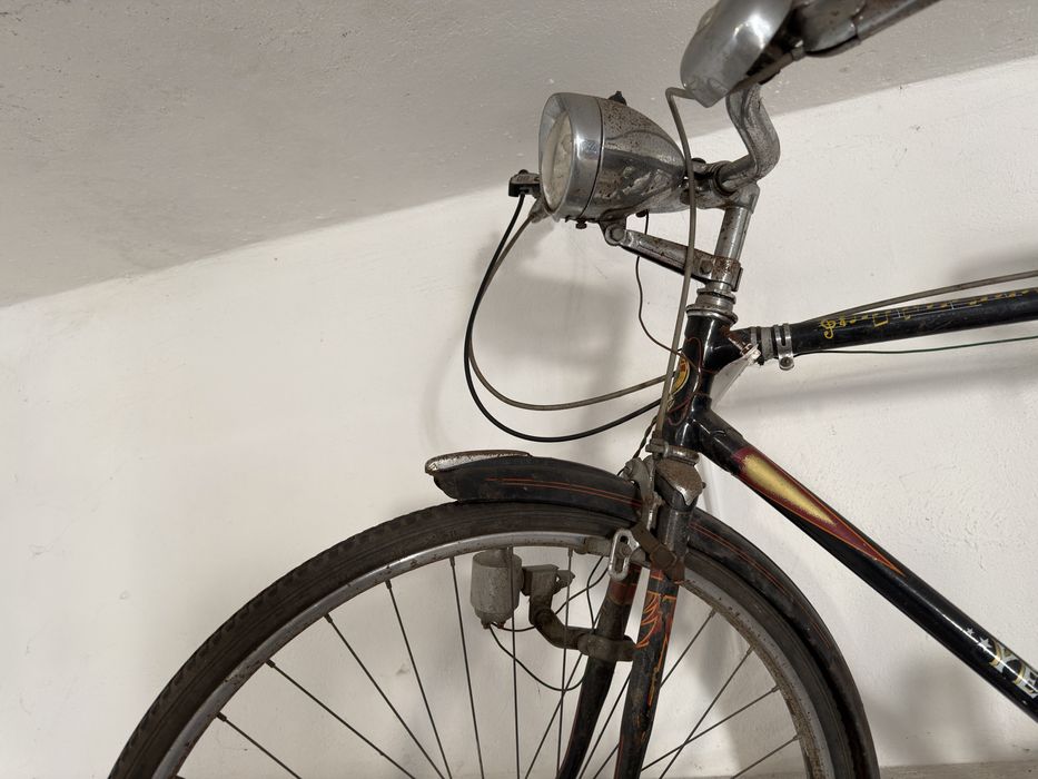 Bicicleta Clássica Ye-Ye (1984) – Ideal para Restauro Simples