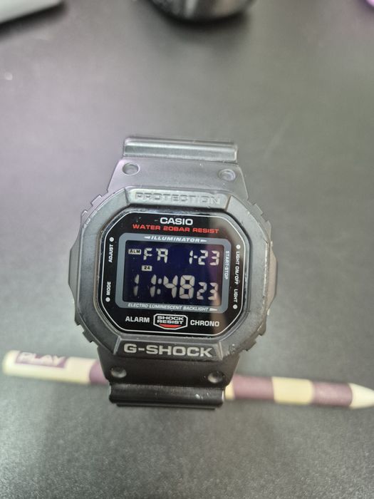 Zegarek Casio G-Shock DW-5600HR