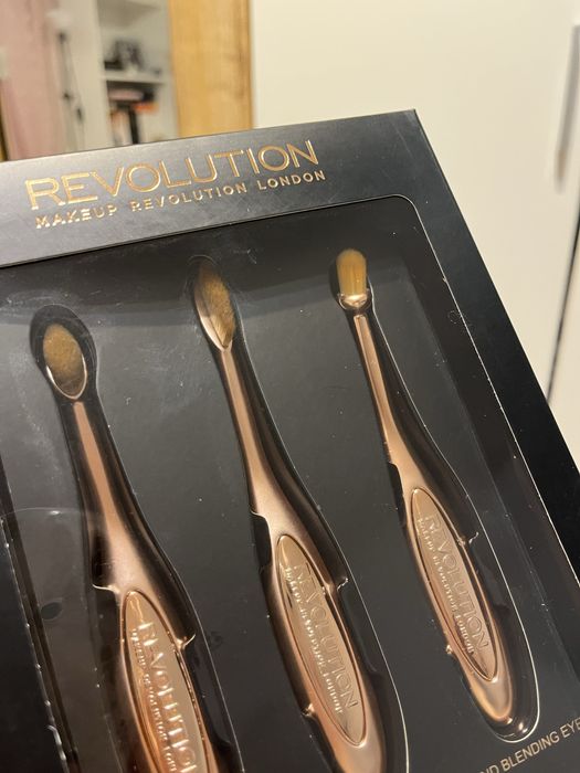 Pędzelki  revolution eye brush set