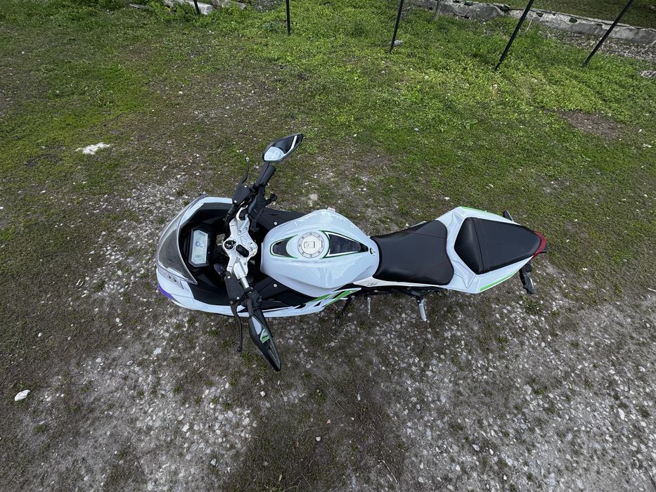 Електромотоцикл Like Bike Earth White