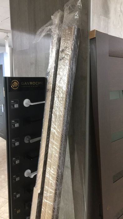 Продам двері нові