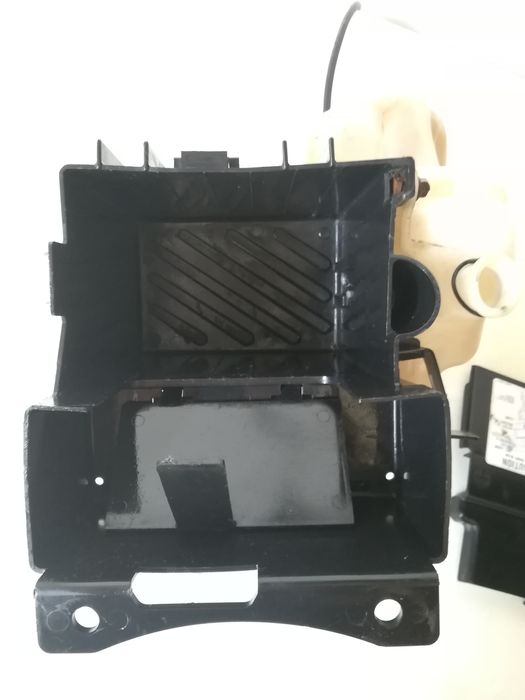 Caixa bateria Honda CBR1000F