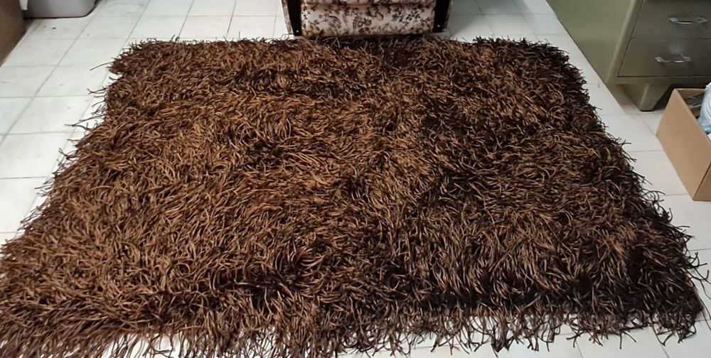 Carpete castanha 165x125cm
