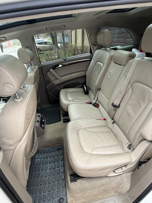 Audi Q7 4.2 газ/банз  2007