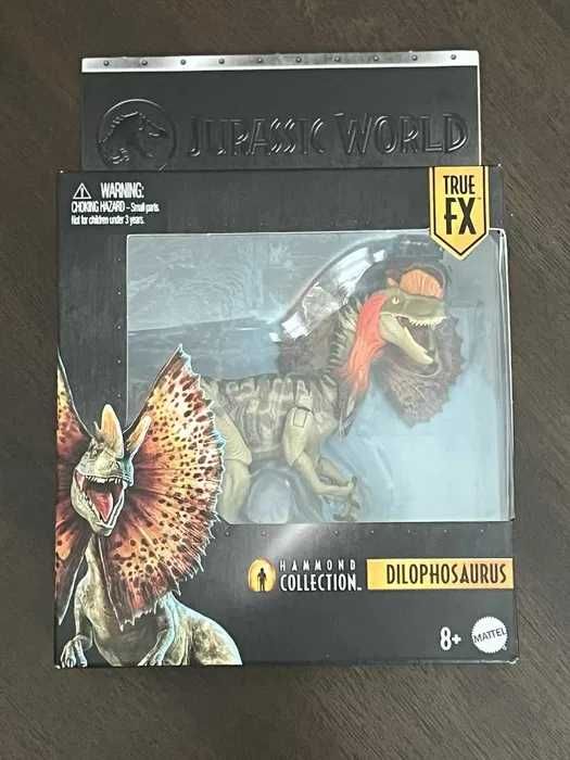 Hammond Collection | Dilophosaurus | Jurassic World