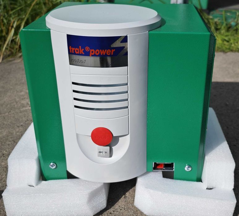 HOPPECKE E230 G24/60 B-F14 HO-HF MINI ładowarka do wózka widłowego 24V 60A NIEUŻYWANA