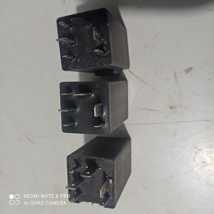 Реле бензонасоса Опель омега А бензин 2.0/2.4 оригинал Wherle