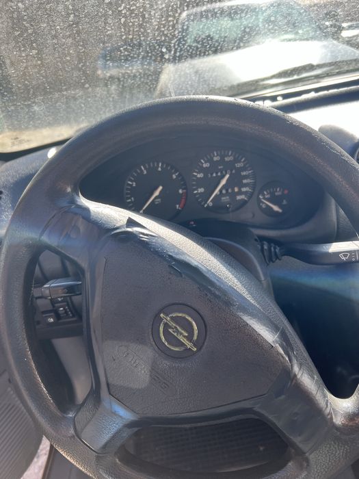 Opel corsa b gasolina