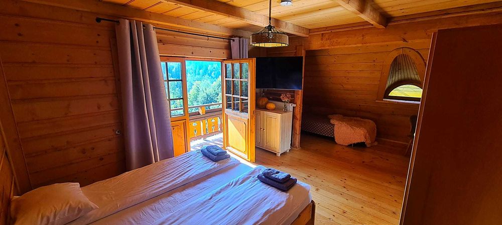 Bimbrówka Wisła, sauna, jacuzzi, DO 23 OSÓB ,10 sypialni,altana