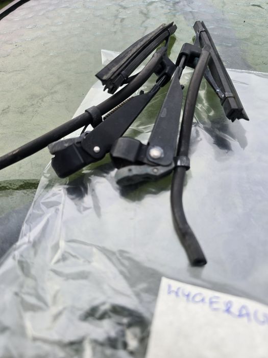 Wycieraczki przednich lamp Volvo 440 , 460 KOMPLET