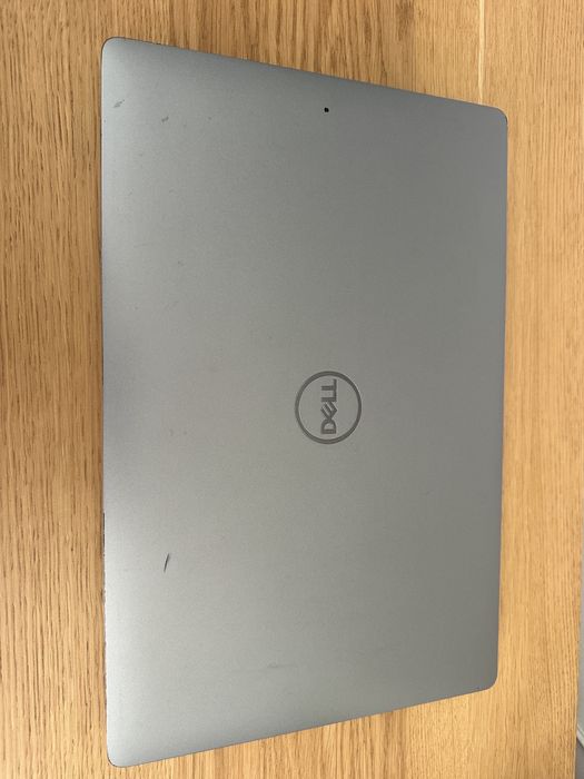 Laptop Dell Latitude 5510 i5-10310U 8GB Ram 256 GB win 11
