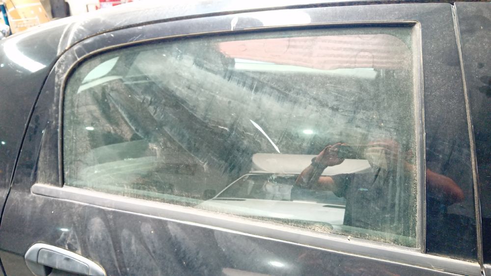 Vidro porta trás direito FIAT Punto Evo (199_)
