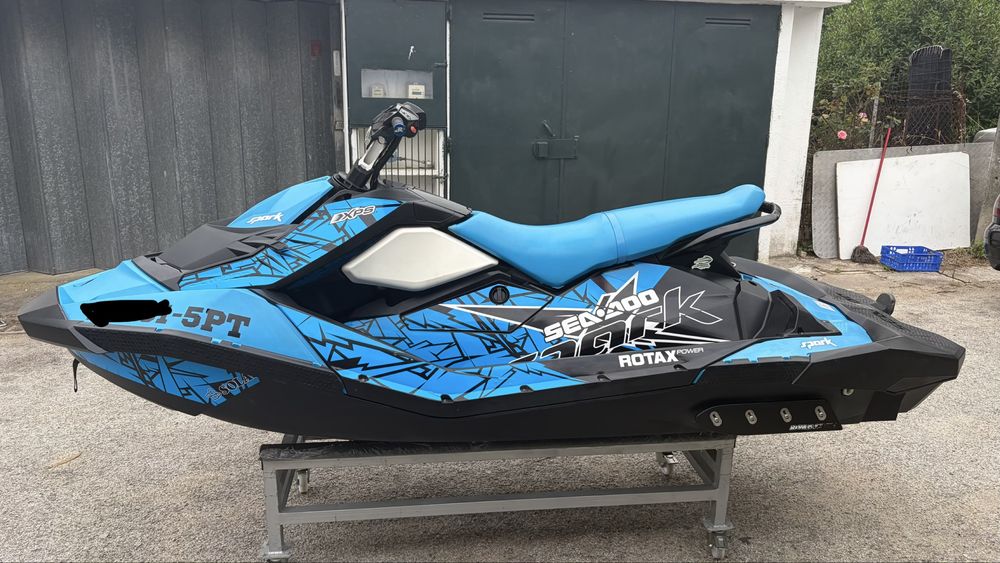 Sea-Doo Spark TRIXX 3UP 90 CV – Impecável